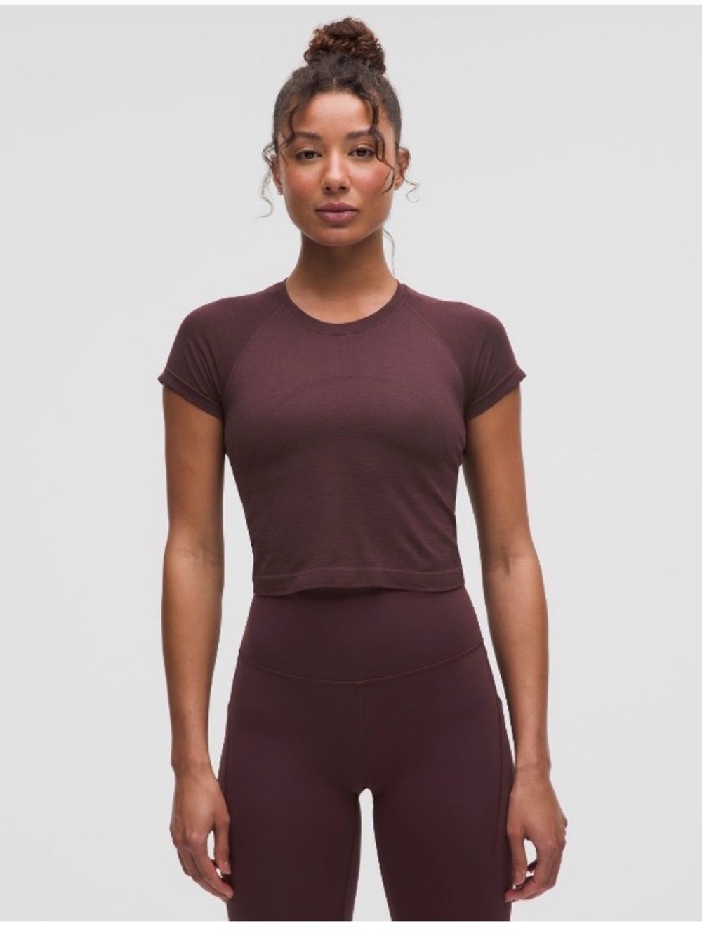 Lululemon Swiftly Tech Cropped Short-Sleeve
Shirt 2.0 | size 8